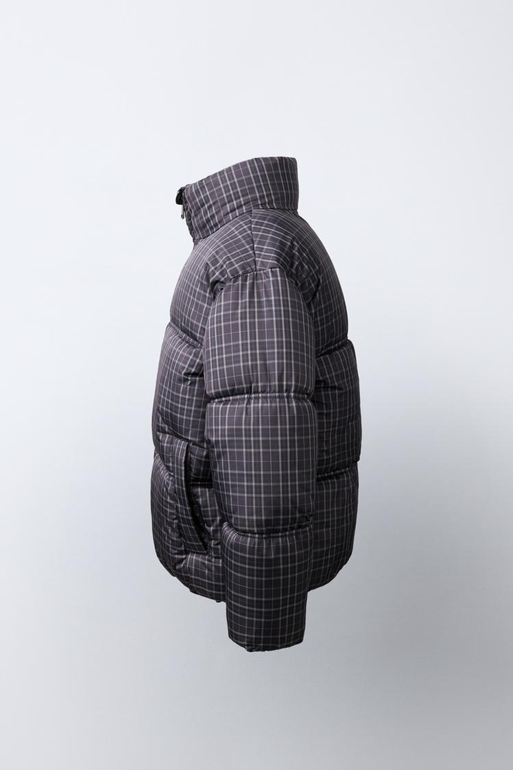 ZARA СТЕГАНАЯ КУРТКА В КЛЕТКУ, ЧЕРНЫЙ