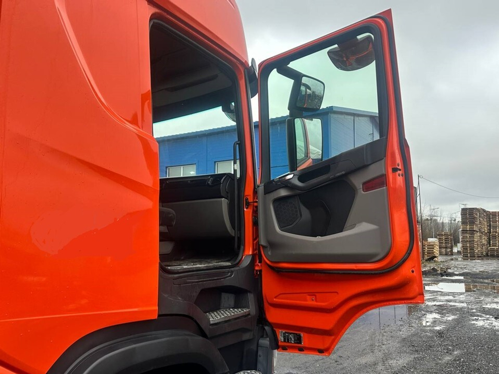Кабина HighLine CR20 2019г АКПП