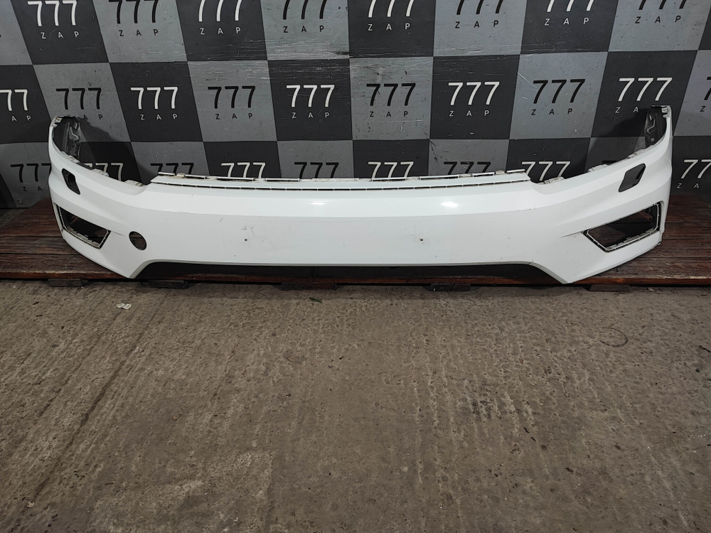 Бампер передний Volkswagen Tiguan 2 16-20 Б/У Оригинал 5NR807217GRU