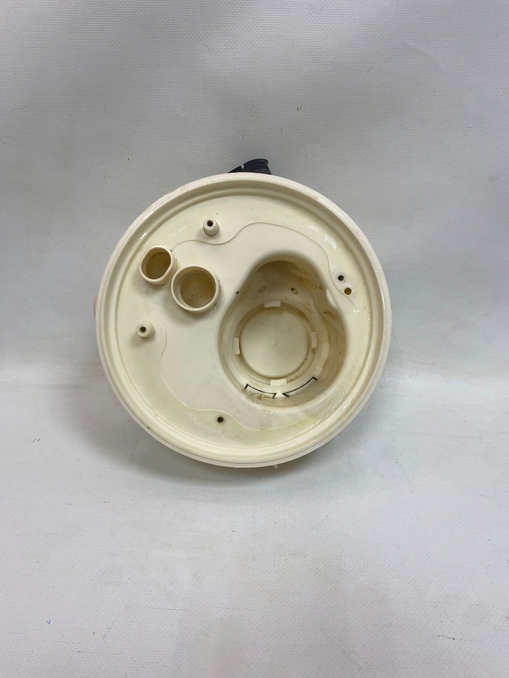 ESF67060XR ктпч14 Чаша (поддон) насоса посудомоечной машины Electrolux 1119151270 б/у