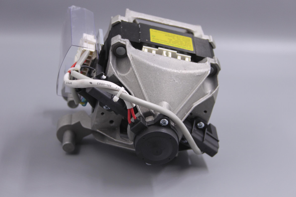 HXGN1L.64 Двигатель(мотор) 2835380100 стиральной машины Beko