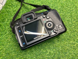 Pentax K10D + kit 18-55mm 24.000 кадров