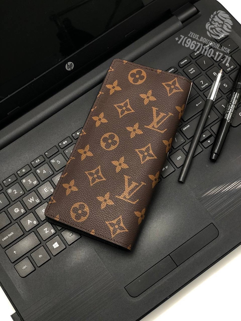 Бумажник Louis Vuitton Brazza
