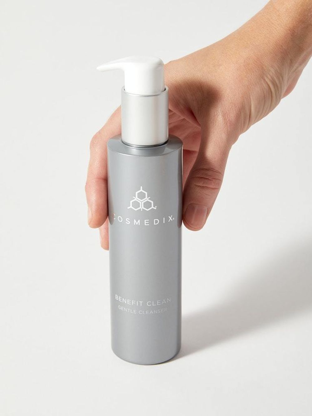 Нежный очищающий гель Cosmedix Benefit Clean Gentle cleanser 150мл