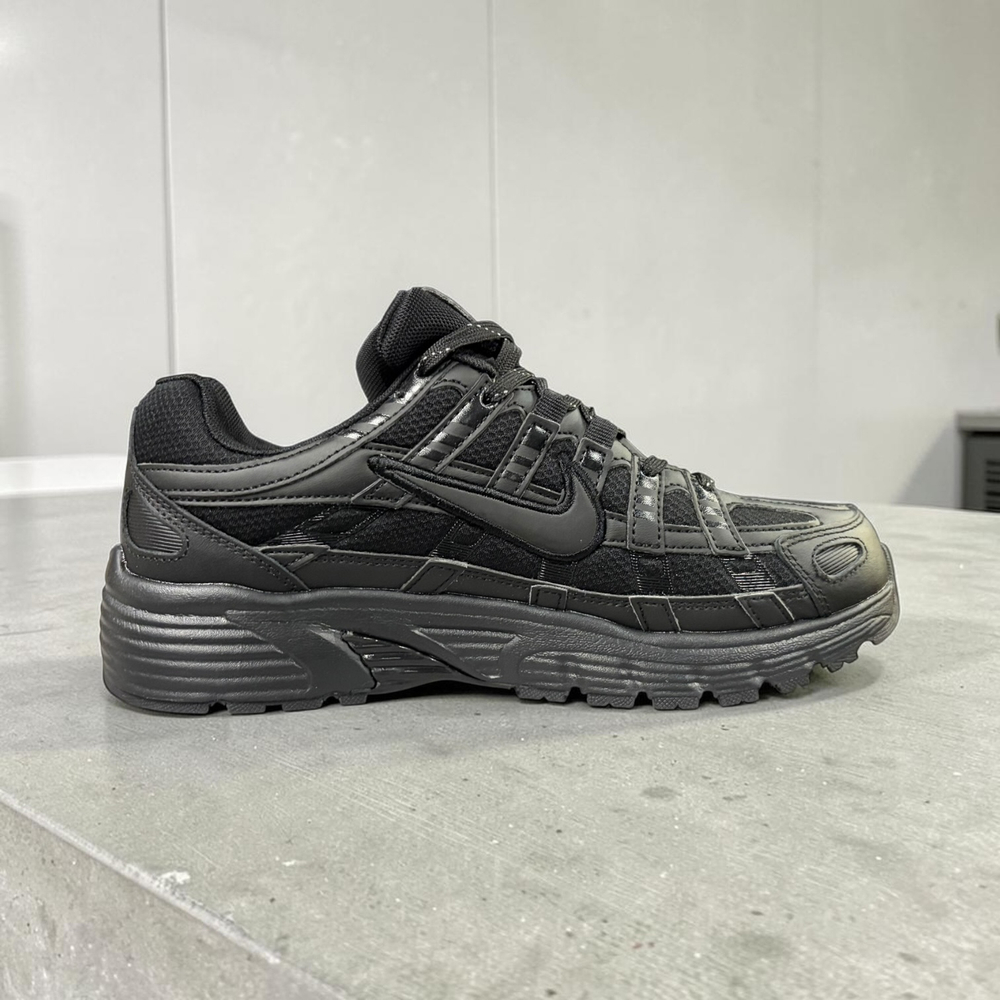 Nike P-6000 Cordura • Total Black