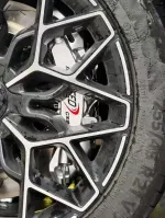 Усиленная тормозная система InSpeed Zeekr 001 Рестайлинг 2024+ Зикр Тормоза Суппорт диски Колодки