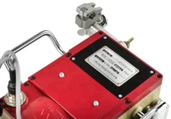 Измерительная линейка Optimum ML 770 мм
