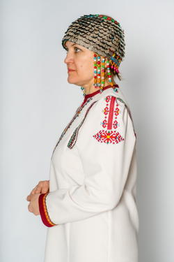 Платье женское с вышивкой