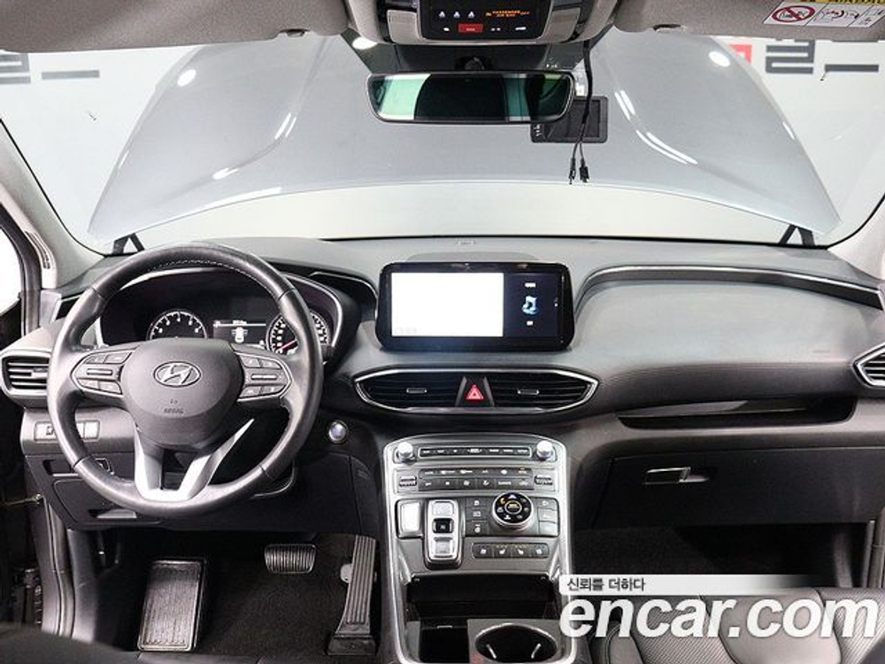 Hyundai Santafe Gasoline 2.5T 4WD — 2023