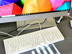 Моноблок HP 27-dp1008ur. Конфигурация: Intel Core i7 1165G7 2.8 ГГц/16 ГБ/512 ГБ SSD/Intel Iris Xe Graphics/Windows 10 Домашняя/27"/1920х1080 пикс.