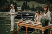 Газовый гриль Broil King Baron 490 IR Shadow, 6 горелок (с ИК-горелкой), вертел, чёрный