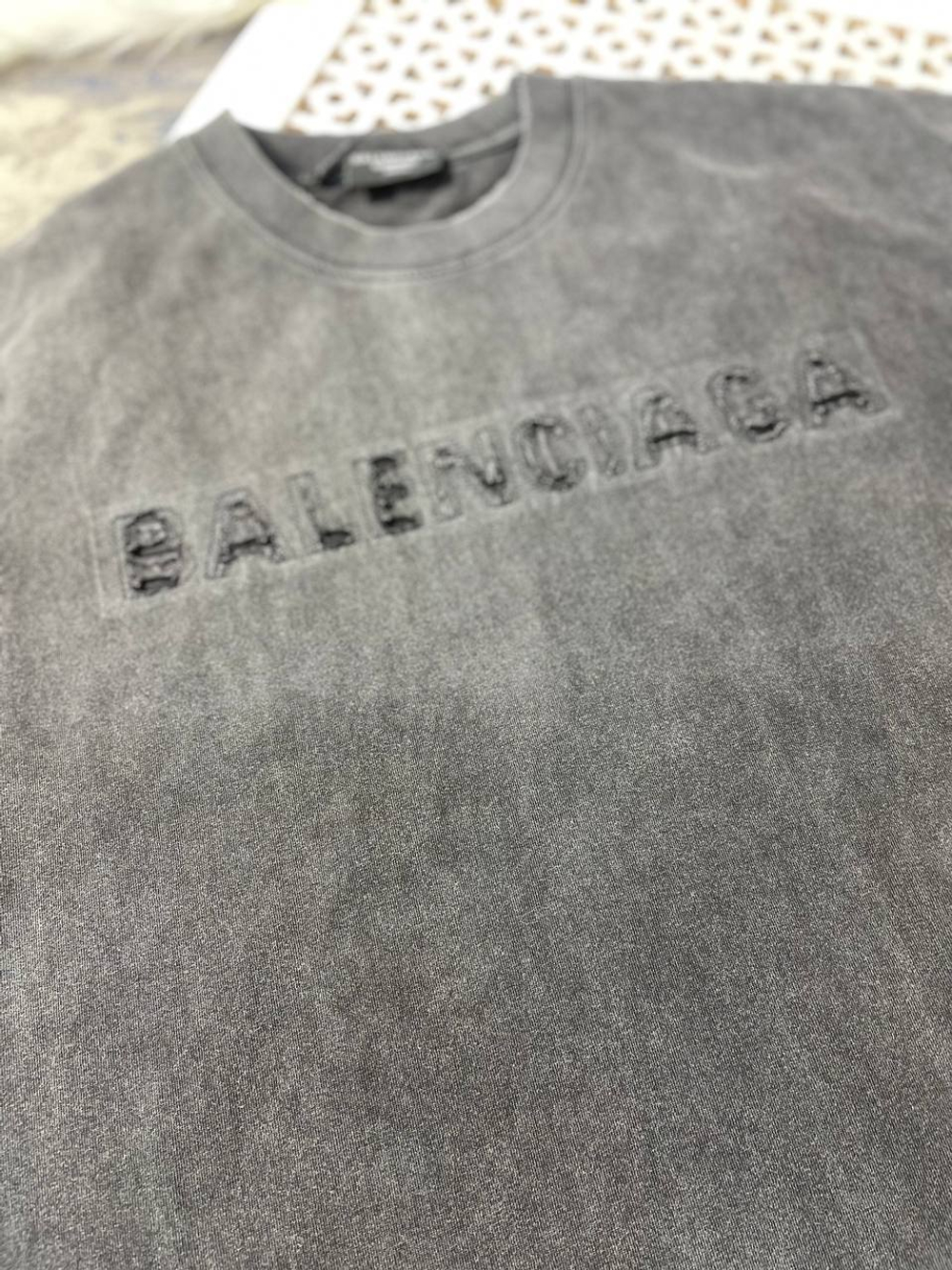 Футболка Balenciaga