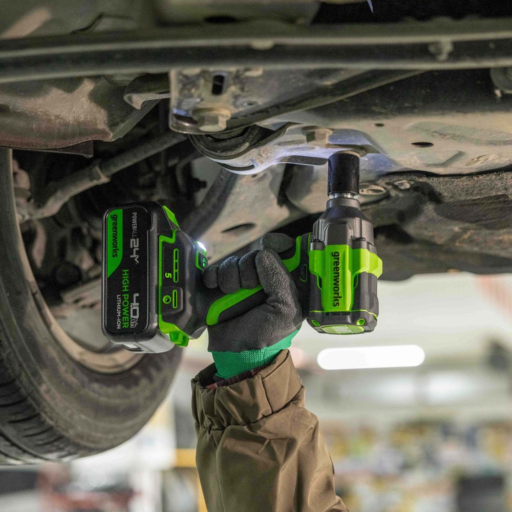 Гайковерт ударный акк. Greenworks IW5500, 24V, б/щет, 1/2'', 500Нм, 3 режима, 1х5Ач,ЗУ,кор (3805007CUG)
