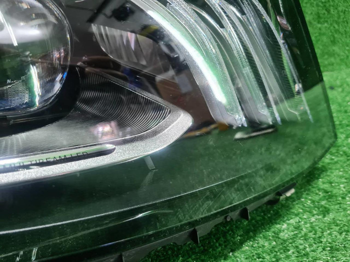 Фара правая Mercedes S W222 (2017-2020) Multibeam LED