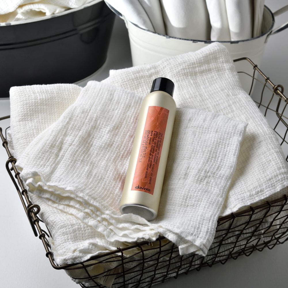 Davines More Inside Invisible Dry Shampoo — сухой шампунь
