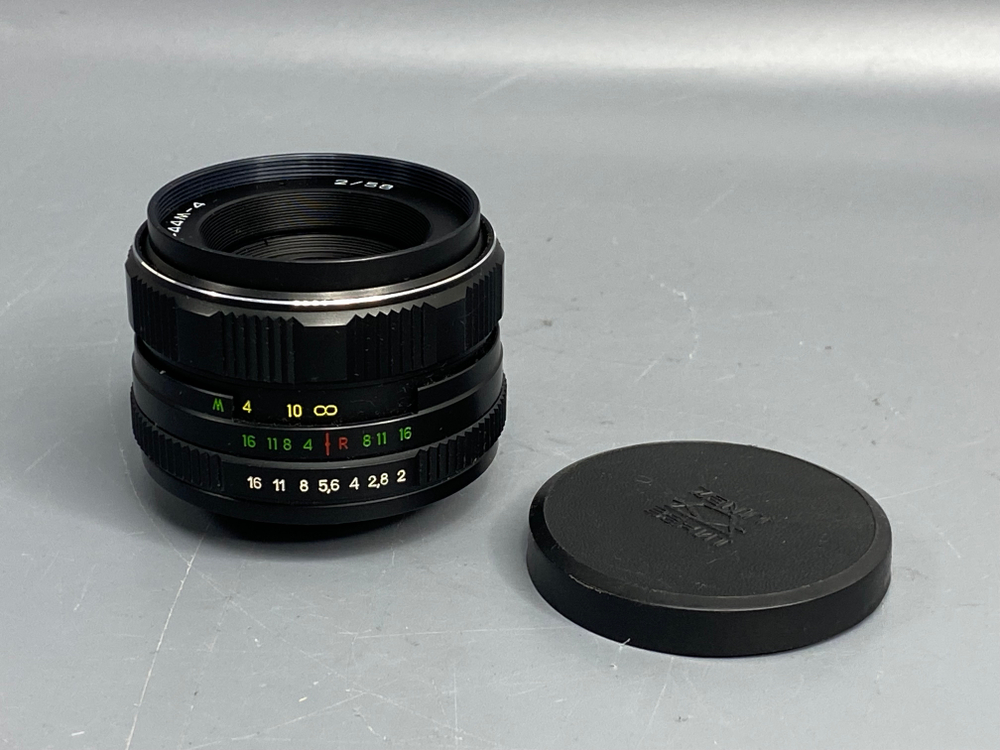 Helios-44M-4