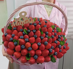 Клубничная корзина