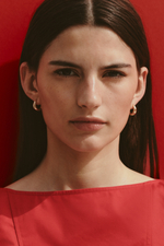 Габардиновое платье с вырезом на спине - H&M