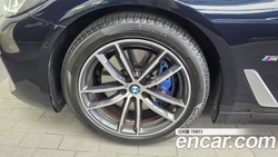 BMW 5-Series 520i M Sport — 2022