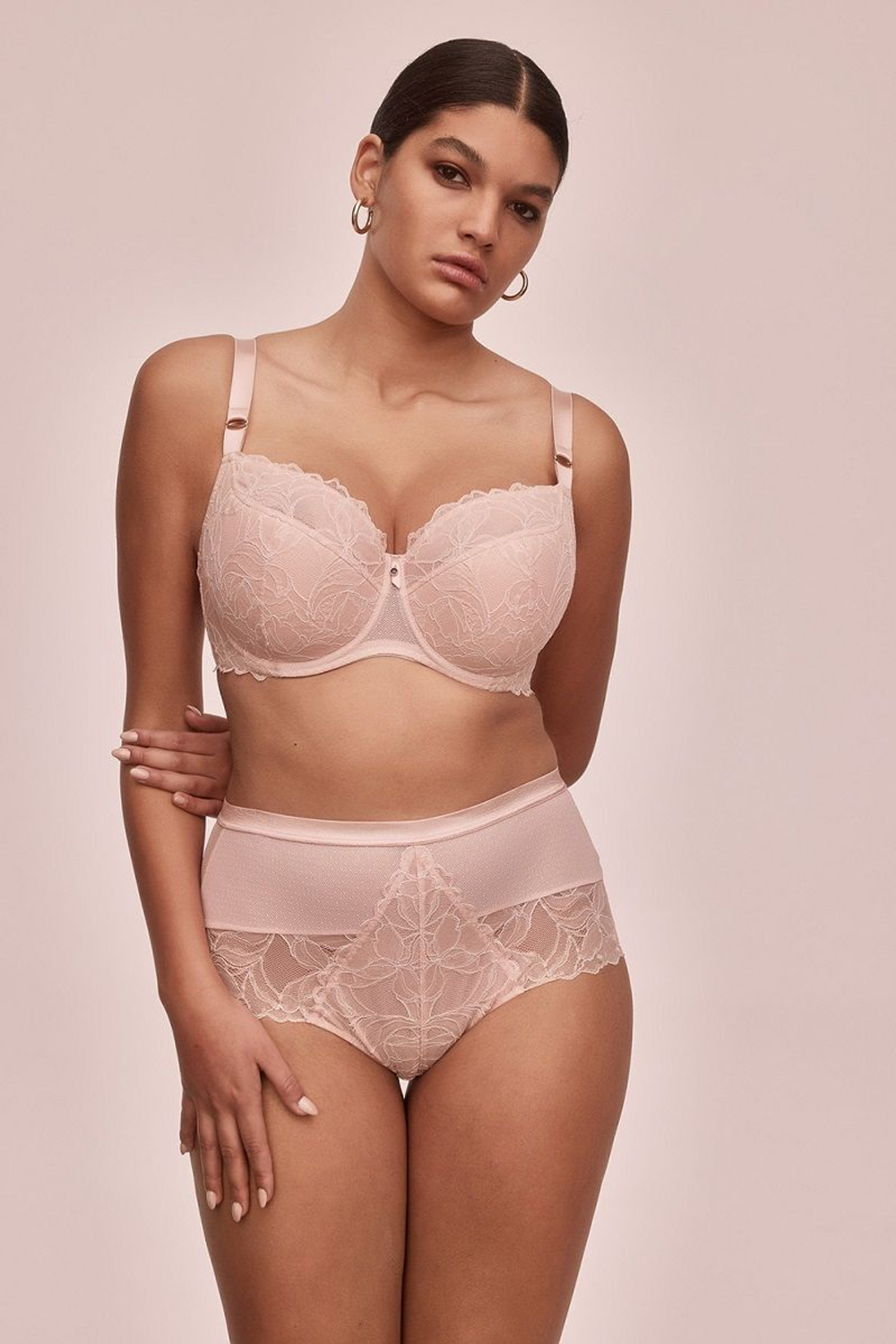 Кружевной бюстгальтер Glow с шитыми чашками plus size (Размер: 70J) (Цвет: пудровый)