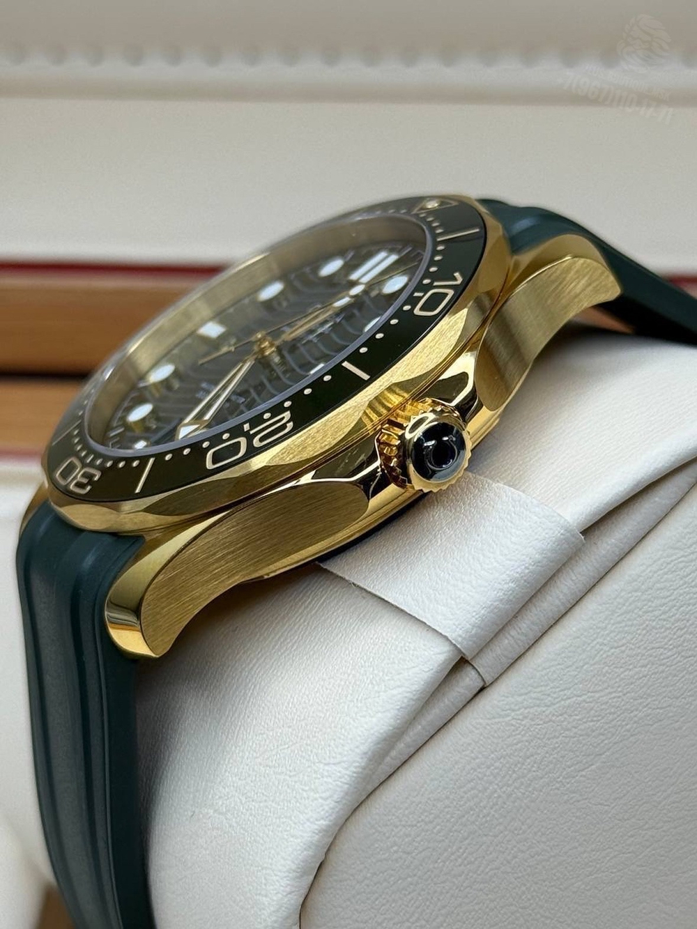 Часы Omega Seamaster Diver