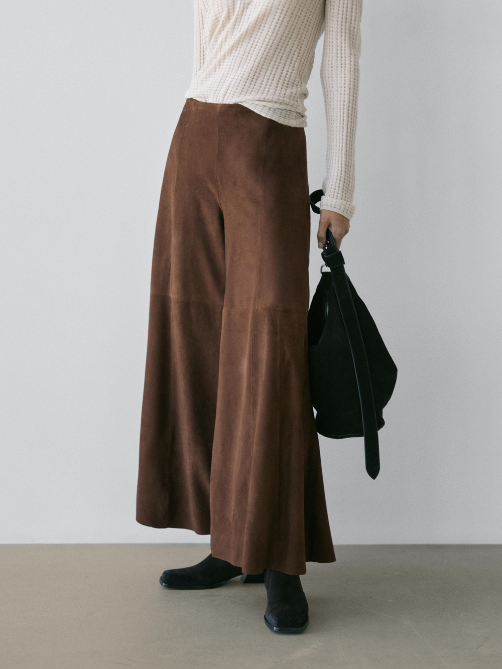 Massimo Dutti Расклешенные брюки из замши и кожи, коричневый