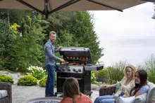 Газовый гриль Broil King Baron 590 IRХ Shadow, 7 горелок (с ИК-горелкой и возможностью установки пеллетного модуля), вертел, чёрный