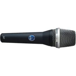 AKG D7