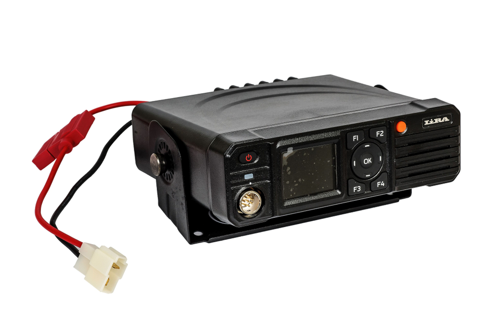 Lira DM-1000V Радиостанция автомобильная цифровая