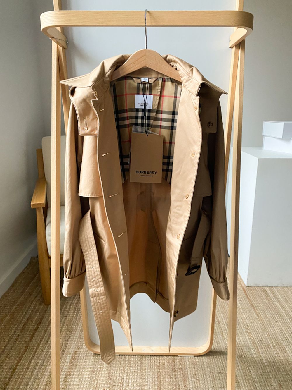 Новый тренч Burberry, 128