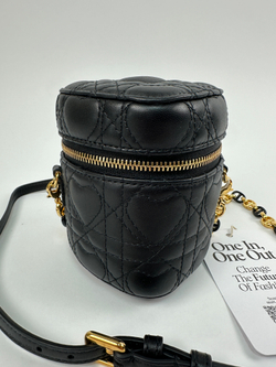 Сумка Christian Dior Cannage Micro Vanity Case