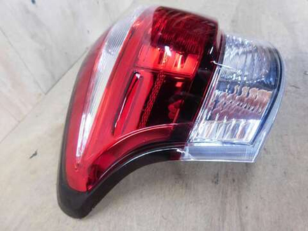 стоп левый Toyota Corolla Fielder NZE161 164 165 13-106