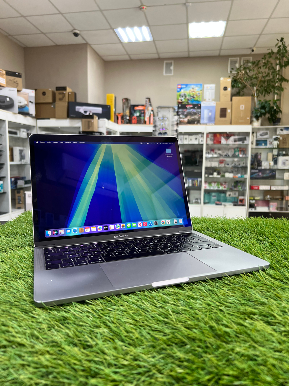 Б/У MacBook Pro 13 2018 16/512 Gb 501 циклов