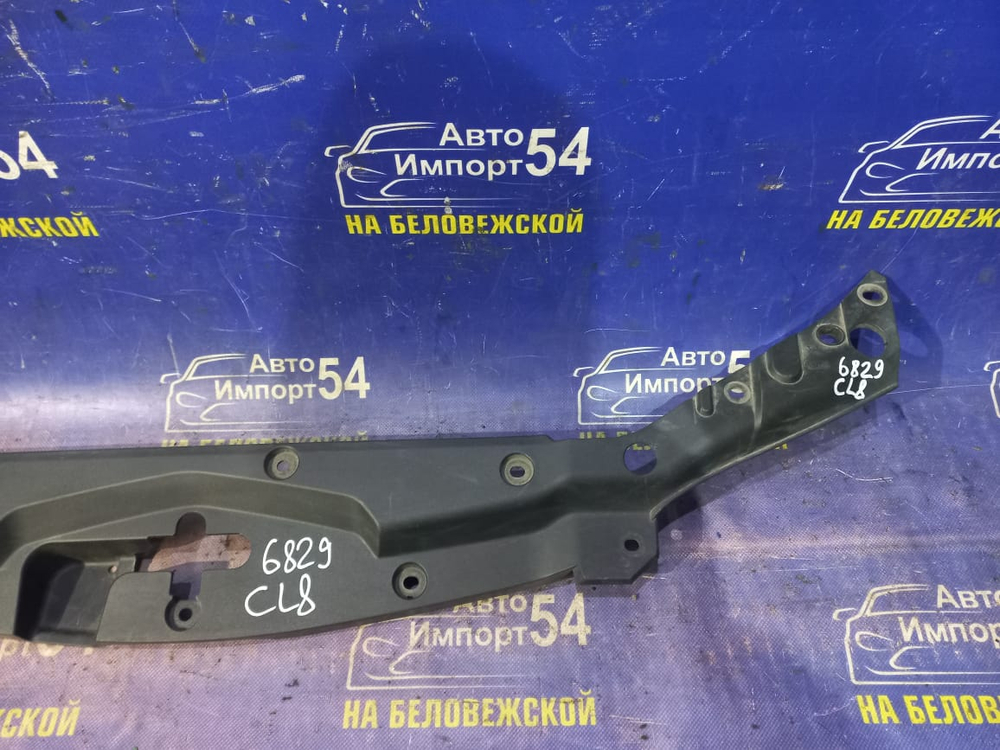 Накладка на рамку радиатора Honda ACCORD 2002-2008