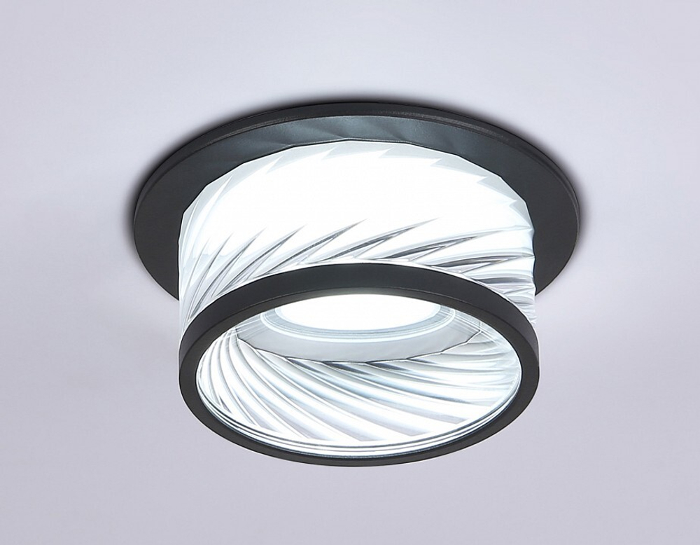 Встраиваемый светильник Ambrella Light TN TN1252