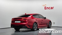 KIA Stinger 3.3 Turbo AWD — 2020