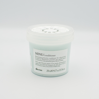 DAVINES Защитный кондиционер Minu