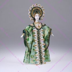Сувенирная кукла царевна