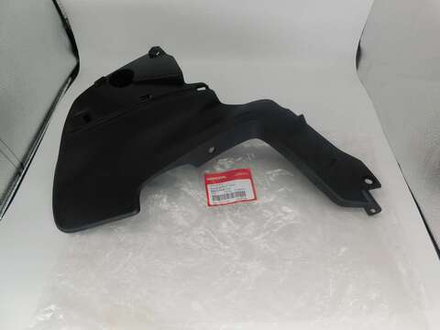 Пластик бака правый Honda CB650F 64320-MJE-D40