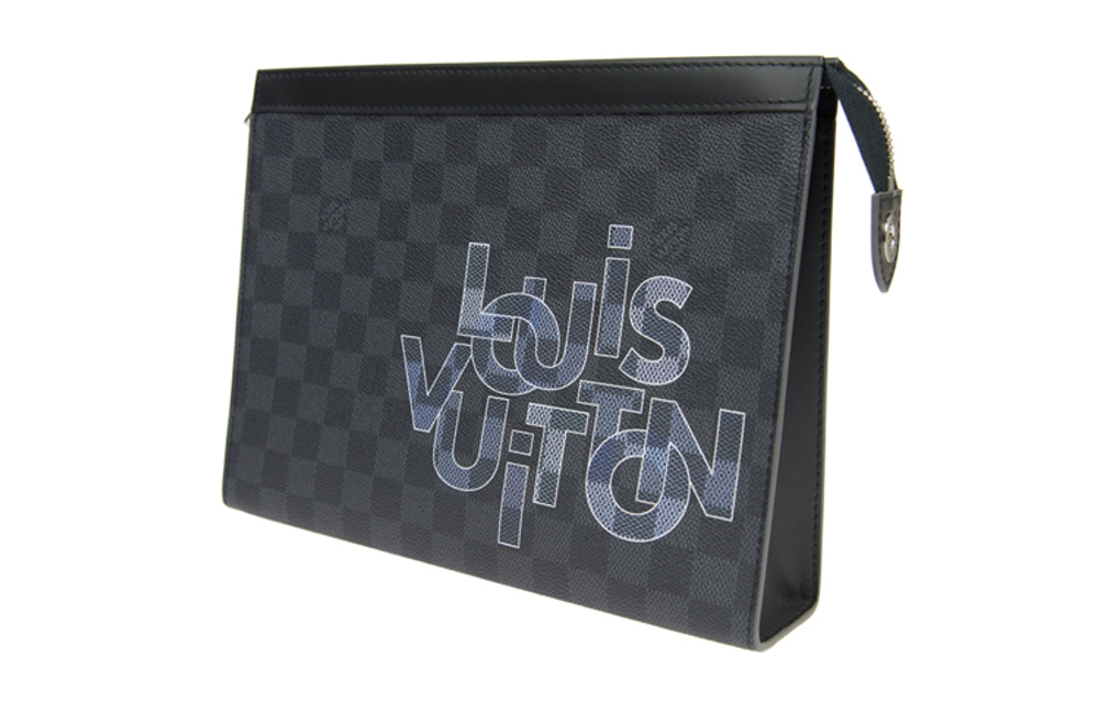 LOUIS VUITTON Toiletry Bags