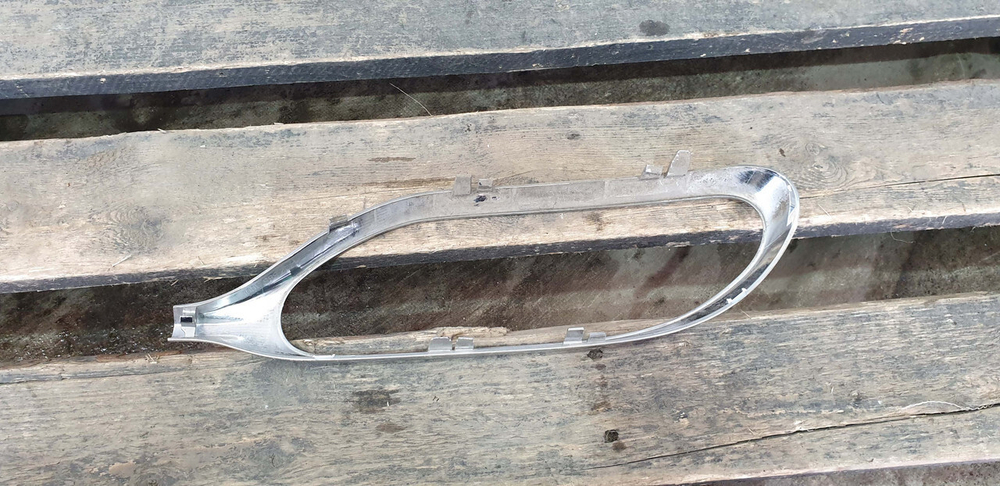 Молдинг юбки заднего бампера Mercedes S (W222) 17-20 Б/У Оригинал A2228853000