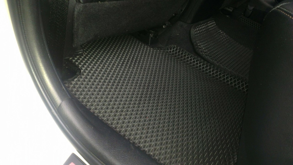 Автоковрики для Toyota Camry V30 (2002-2006)