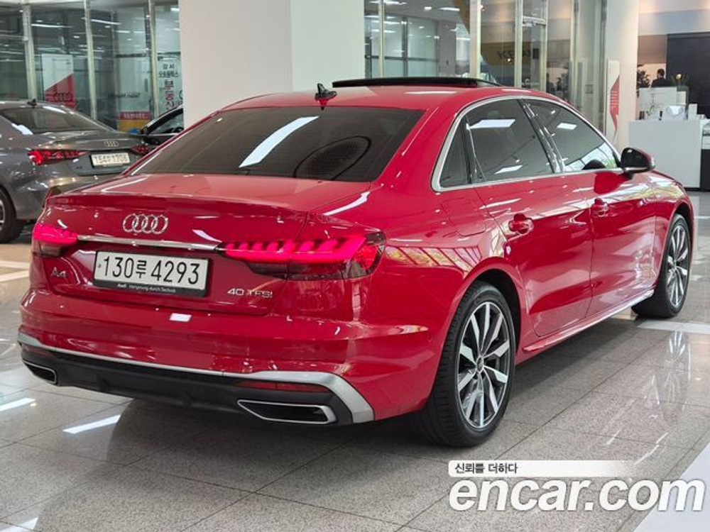 Audi A4 40 TFSI Premium — 2023