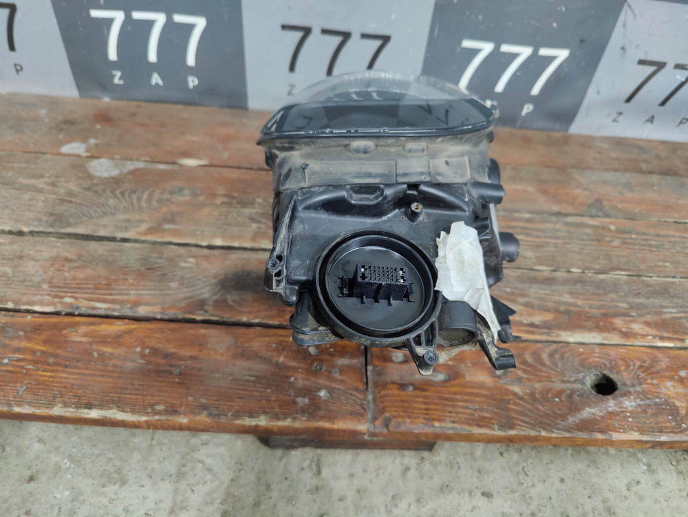 Фара левая ксенон AFS Boxster Cayman 981 13-16 Оригинал 981631131