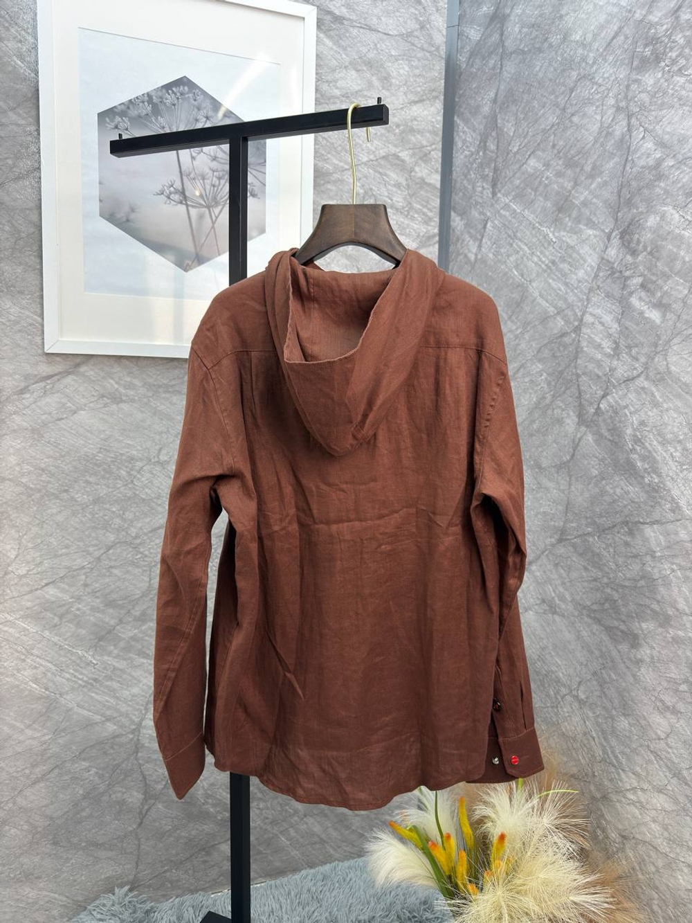 Льняной костюм Kiton