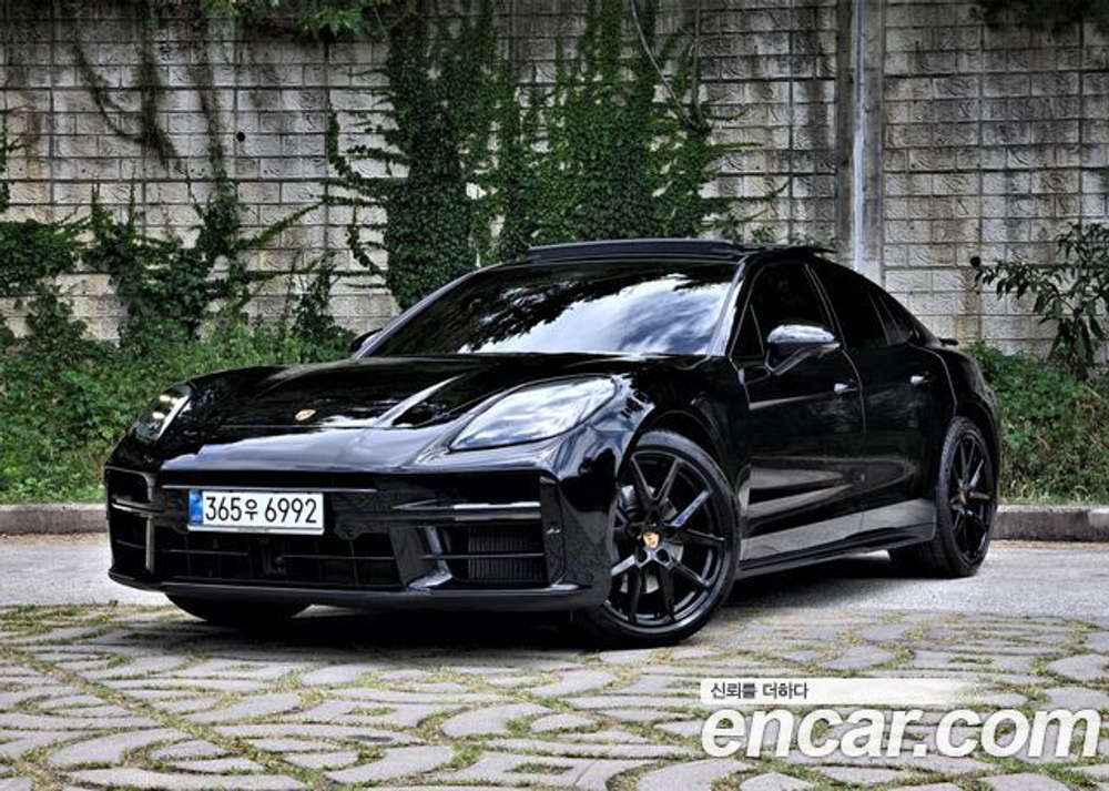 Porsche Panamera 2.9 AWD — 2025