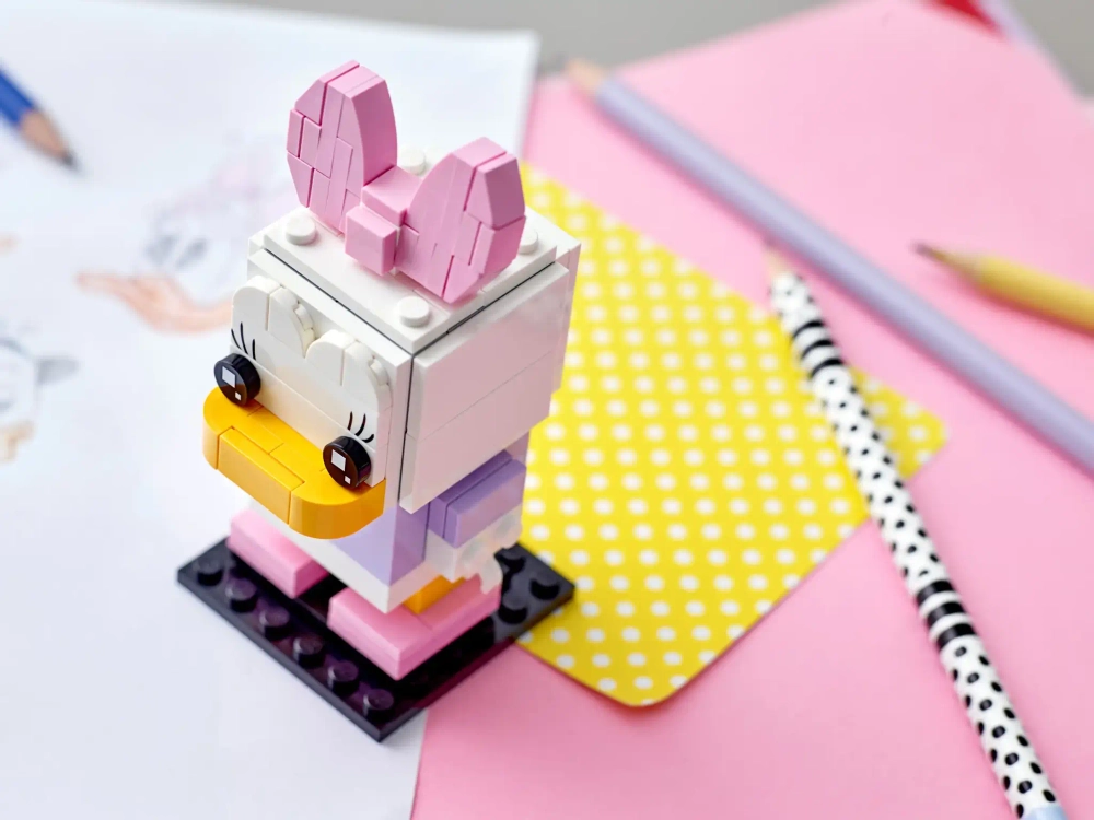 Конструктор LEGO BrickHeadz 40476 Дейзи Дак