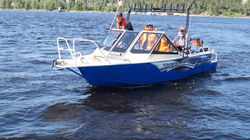 Алюминиевая моторная лодка Berkut L-Fisher