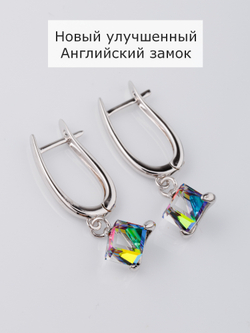 Серьги-подвески Миражи с зеленым кубиком Swarovski
