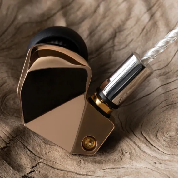 Final Audio B1 Rose Gold